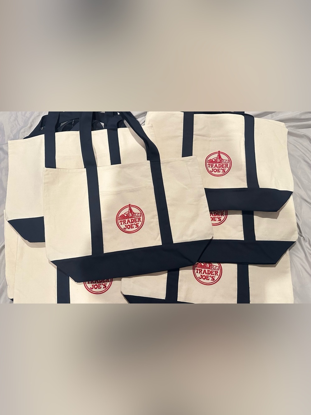 Trader joe’s large tote bag - Picture 3 of 3